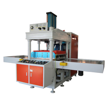 左右推臺式PET包裝盒壓痕模切機(jī)